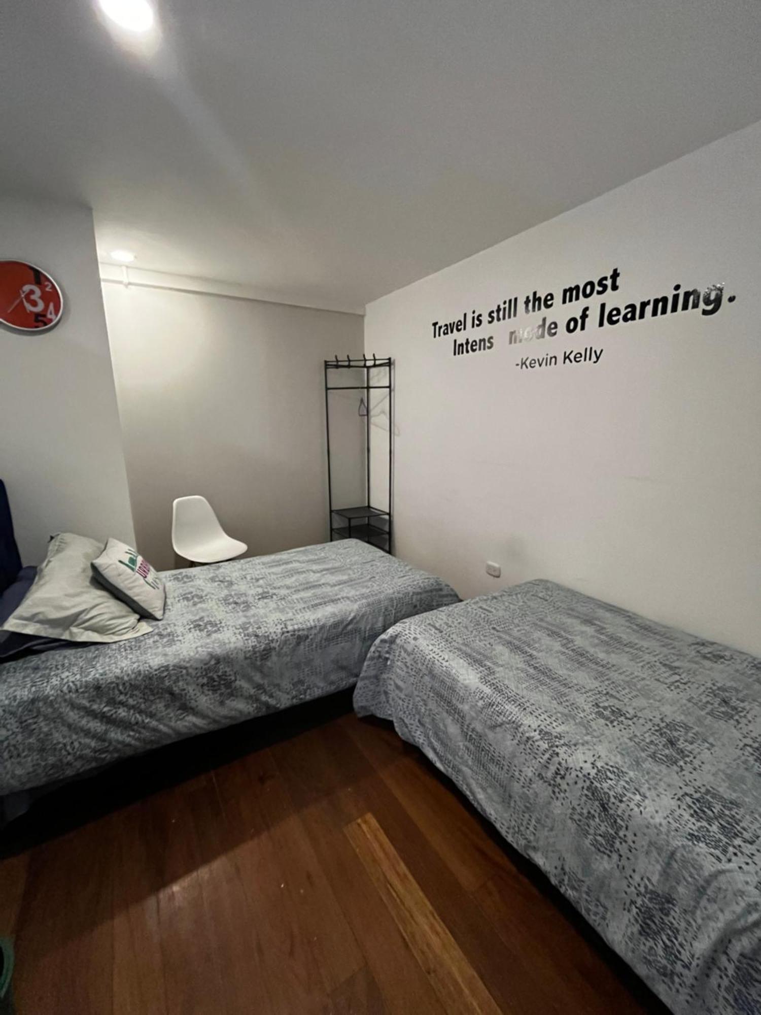 Urbana Hostel Bogotá Cameră foto