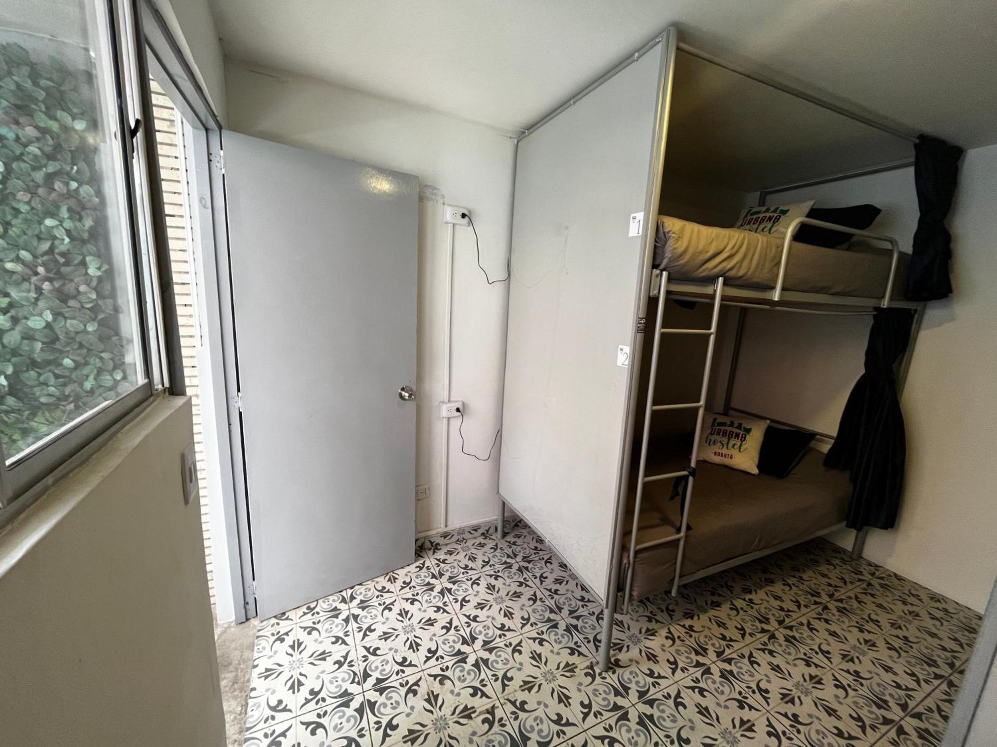 Urbana Hostel Bogotá Cameră foto