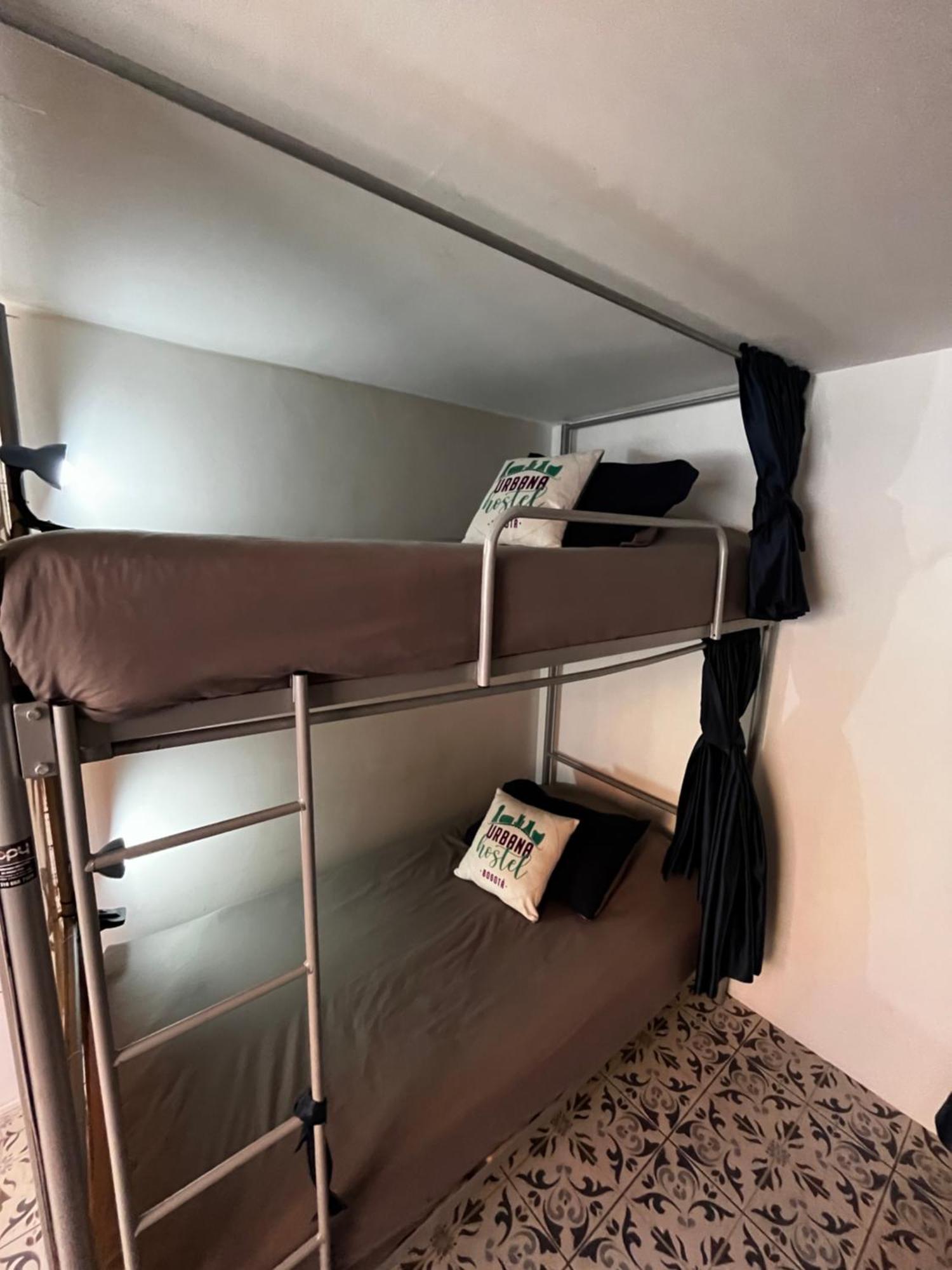 Urbana Hostel Bogotá Cameră foto