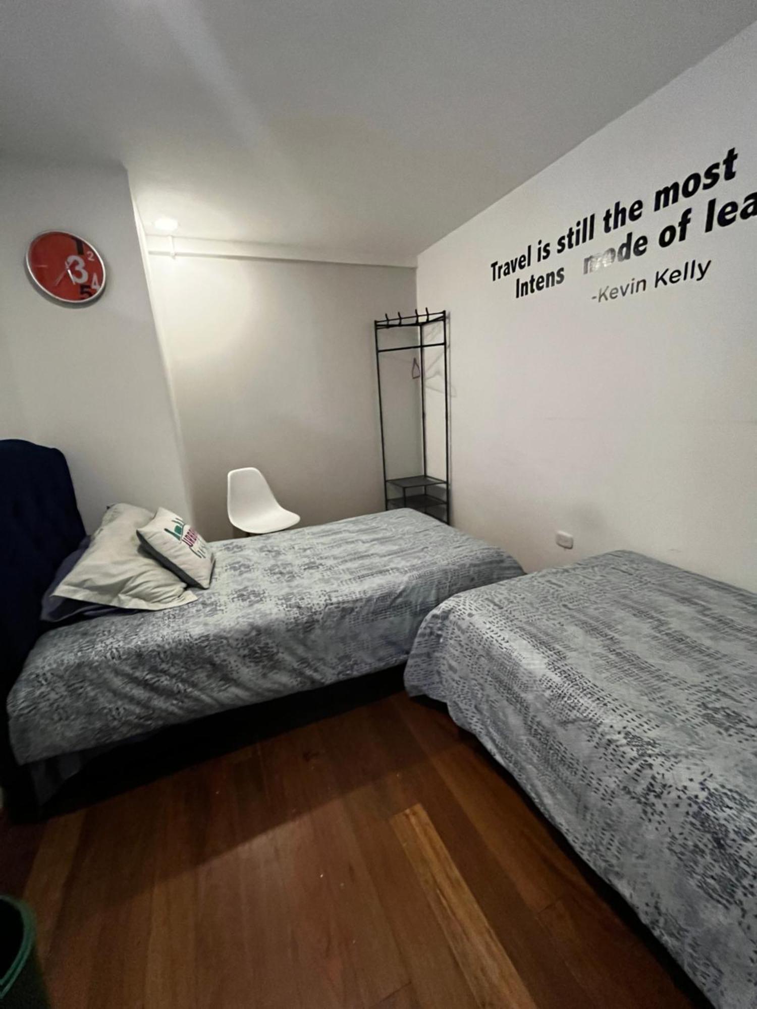 Urbana Hostel Bogotá Cameră foto