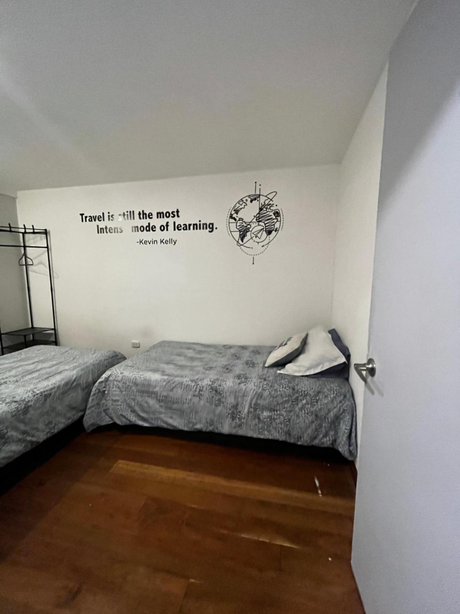 Urbana Hostel Bogotá Cameră foto