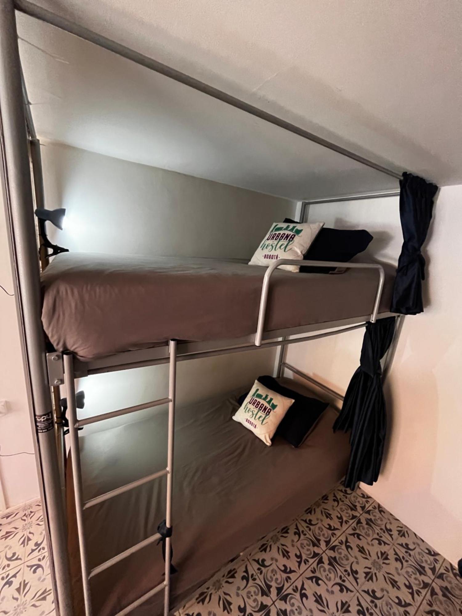 Urbana Hostel Bogotá Cameră foto