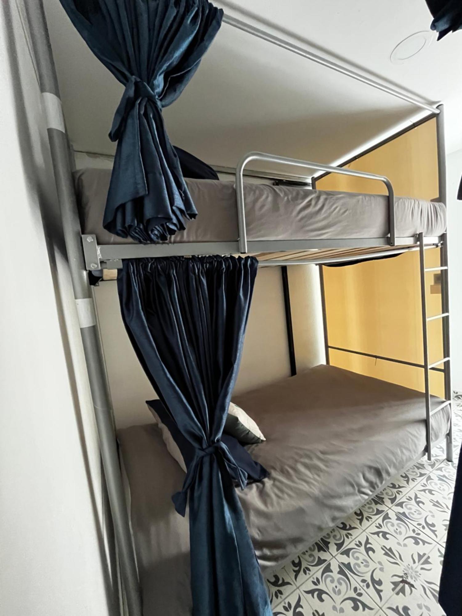 Urbana Hostel Bogotá Cameră foto