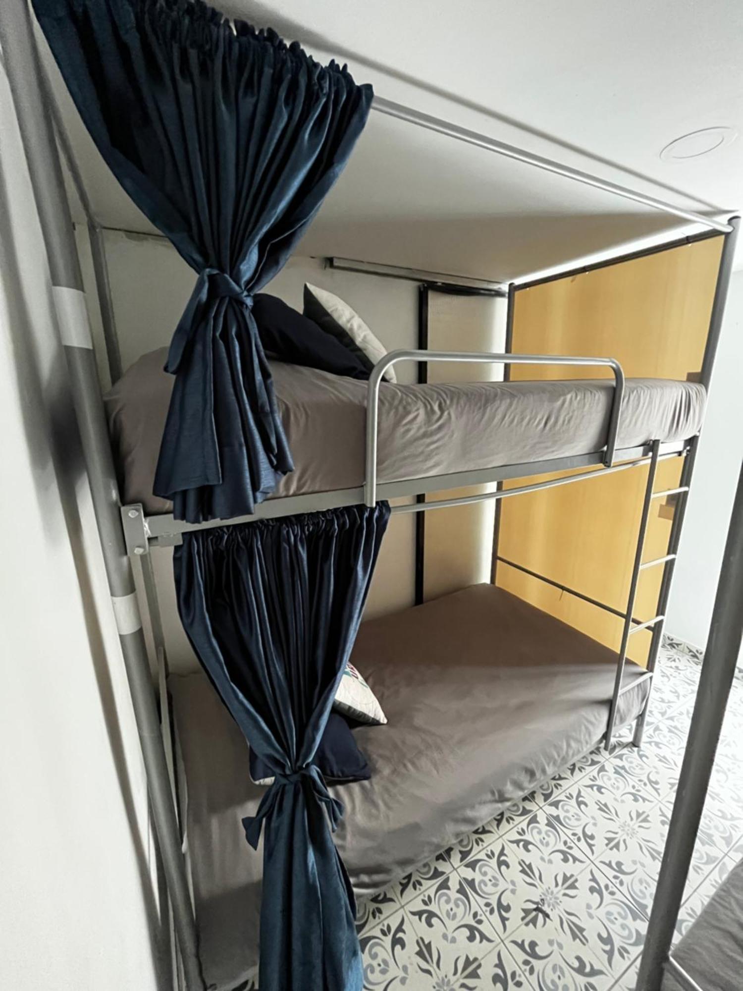 Urbana Hostel Bogotá Cameră foto